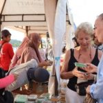 Ada Bule! Begini Cara Warga Labuan Bajo Ngabuburit