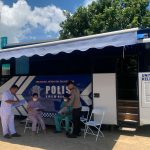 Mobil SIM keliling Satlantas Polres Mabar di Parkiran RSUD Komodo Labuan Bajo