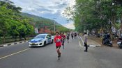 Satlantas Polres Alor Melaksanakan Pengamanan Kegiatan Alor Exotic Fun Run 2025