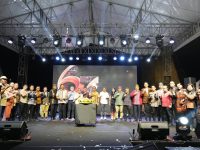 Gubernur Melki Serukan Persatuan, Perubahan Pola Pikir di Puncak HUT ke-67 NTT