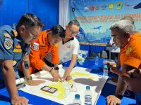 Keluarga Pelatih Valencia Datangi Lokasi Pencarian, SAR Tambah Waktu dan Alat!