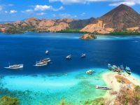 Pelayaran ke TN Komodo Dibuka, KSOP Larang Malam Hari Lewat 10 Lokasi Berbahaya