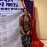 Seorang Bidan Muda: Selamatkan Ibu dan Bayi di Tengah Laut Seorang Bidan Muda: Selamatkan Ibu dan Bayi di Tengah Laut