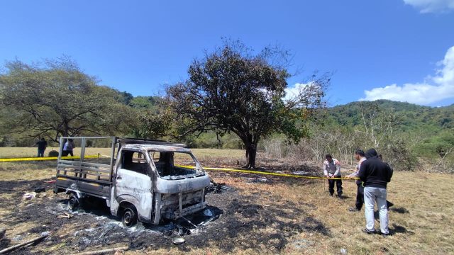 Bentrokan Terbuka Sengketa Tanah Pecah di Labuan Bajo, Kendaraan dan Pondok Dibakar